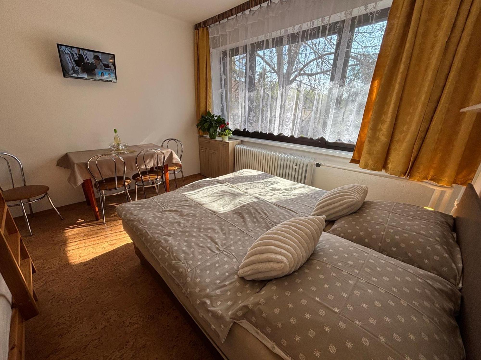 Apartmanovy Dom Grand Homestay szállás